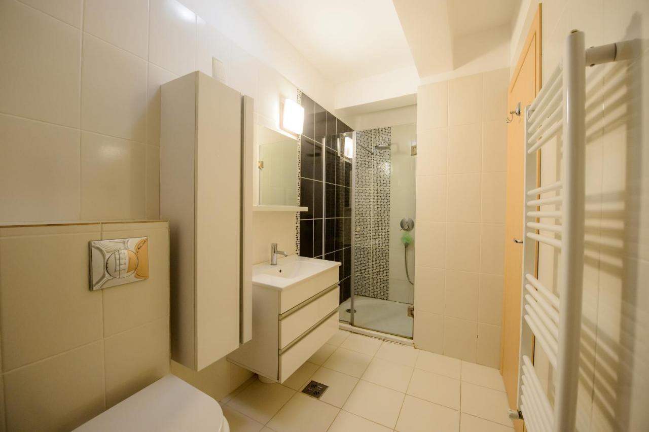 Apartment Lake Solid Mamaia